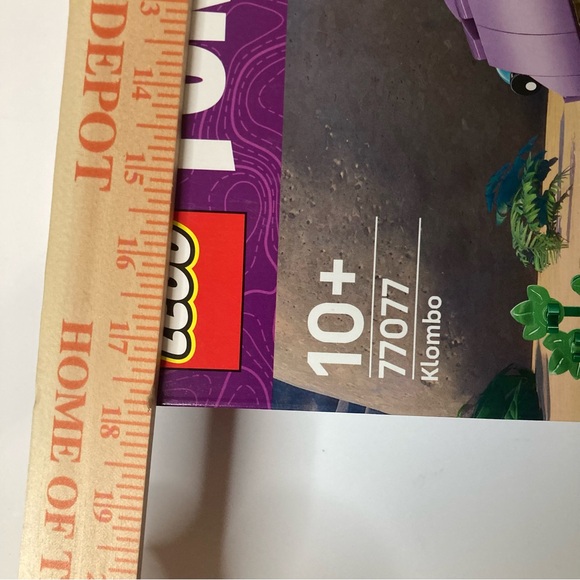 LEGO - Fortnite Klombo Kids Toy Building Set 77077, 1084 Pieces Sealed New Peely - Picture 13 of 13